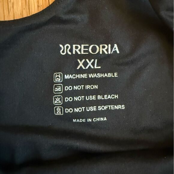 REORIA Black Asymmetrical Women's bodysuit NWT - Picture 6 of 6